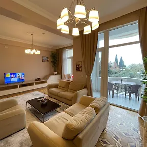 Maiden Boulevard View Баку