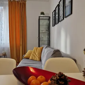 Krolewska Centrum 4x Апартаменты Варшава